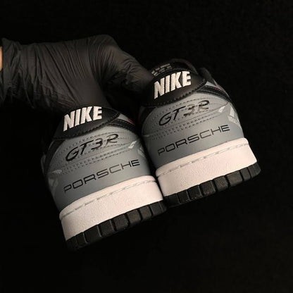 Dunk 992 GT3R Evo Sneaker